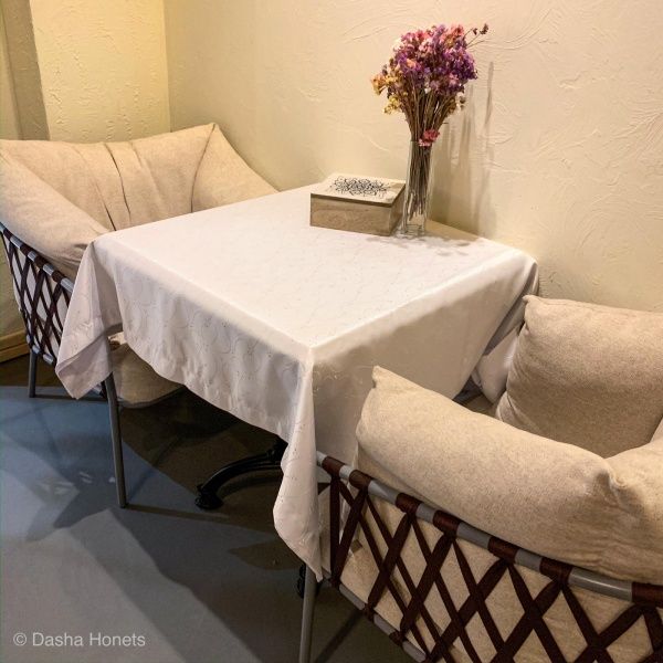 Скатерть Jaquard 3-666 водоотталкивающая 150x220 см белый ITA Dream 