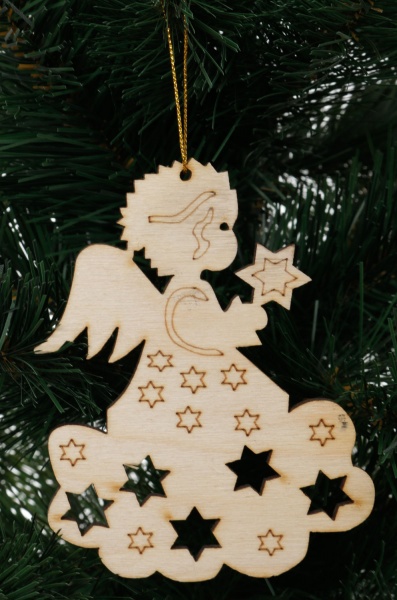 Подвеска деревянная Ангел со звездой 4825 11,5 см 