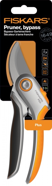 Секатор плоскостной Fiskars Plus P531 металлический (1057168) 