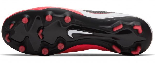 Бутси Nike LEGEND 8 PRO FG AT6133-606 р. US 8 чорний