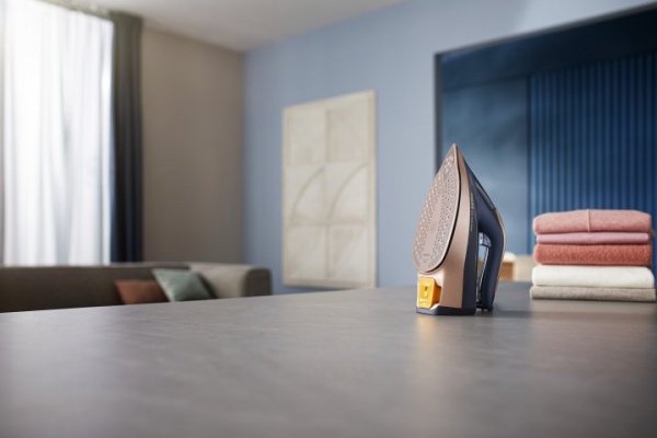 Праска з парогенератором Philips Azur 8000 Series DST8050/20 