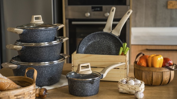 Сковорода с крышкой Eco Petra Deep 24 см KN91637 Kohen