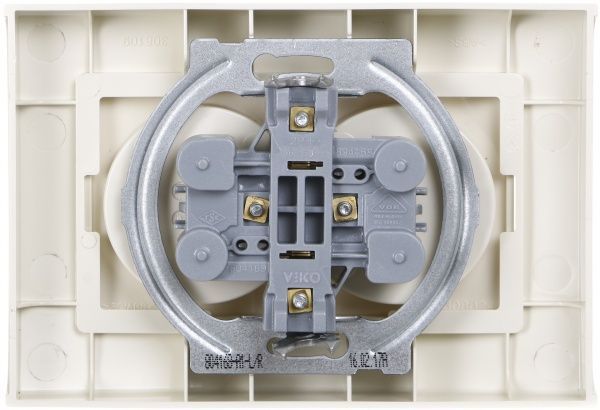 Розетка двойная без заземления Viko Linnera без шторок без крышки крем 90401055
