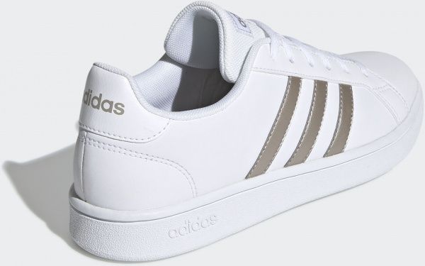 Кроссовки Adidas GRAND COURT BASE EE7874 р.UK 7 белый