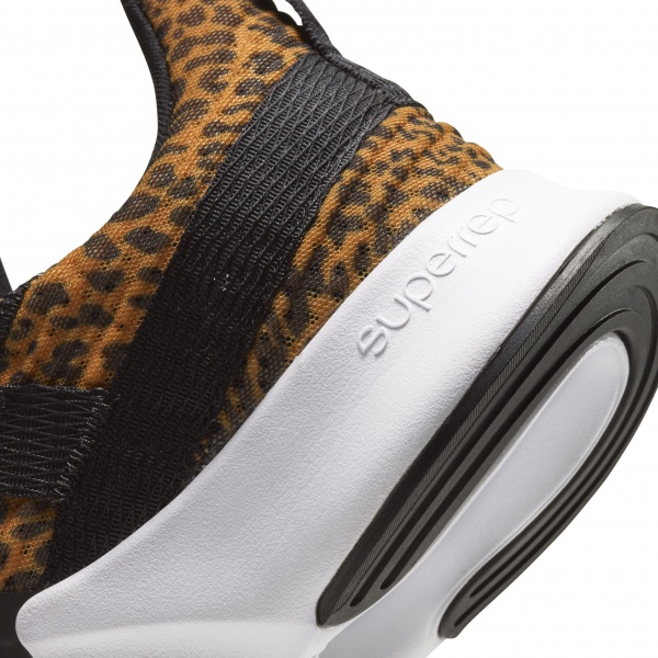 Кроссовки Nike WMNS NIKE SUPERREP GROOVE CT1248-107 р.US 7 коричневый