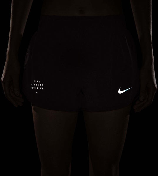 Шорти Nike W NK RUN DVN TEMPO LX SHORT DD5328-646 р. XL бордовий