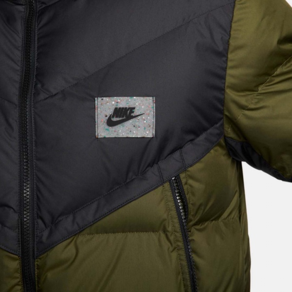 Куртка Nike SF WR PL-FLD SPU JKT DX2040-011 р.S черно-зеленый