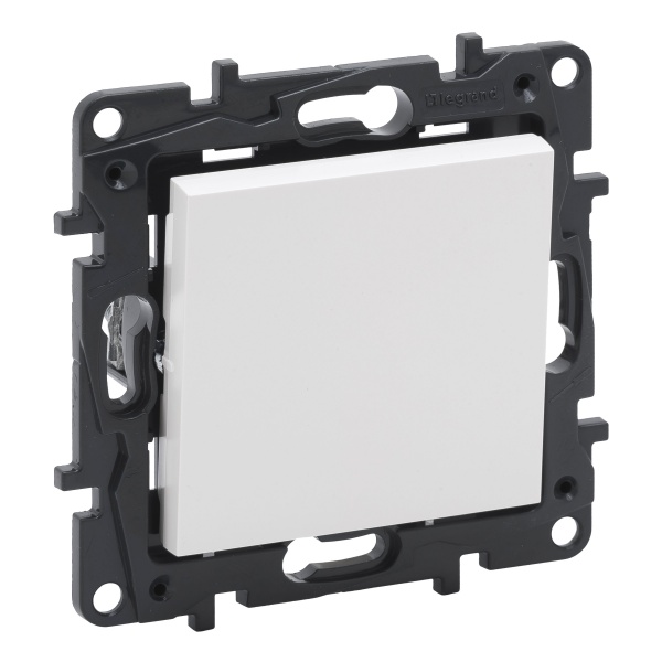 Выключатель одноклавишный Niloe Step 863101 без подсветки белый