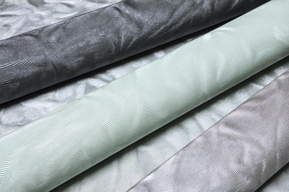 Шпалери вінілові гарячого тиснення Status 407ST05 1,06x10,05 м