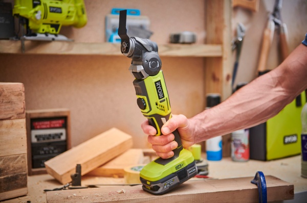 Многофункциональное устройство RYOBI аккумуляторный 18 В 10000 - 20000 об / мин. 1,4 кг. R18MT-0 ONE +