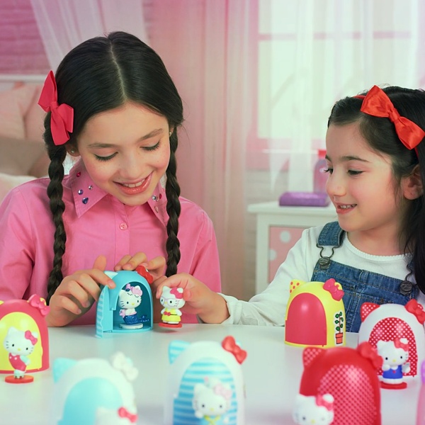 Игровая фигурка-сюрприз Sbabam You You – Милашки Hello Kitty 39/CN23 