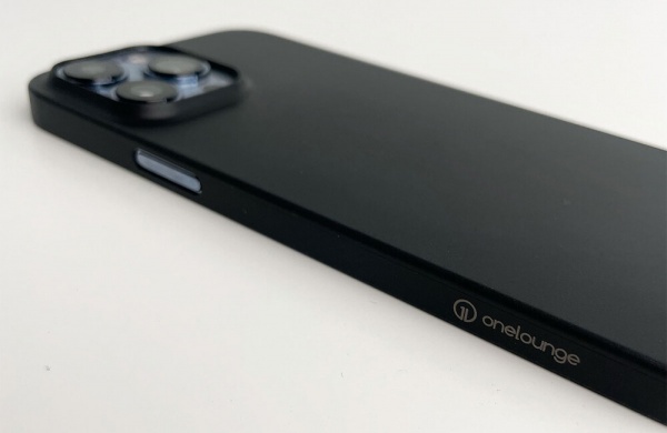 Чехол OneLounge 1Thin 0.35mm Black для Apple iPhone 13 Pro Max (14229)