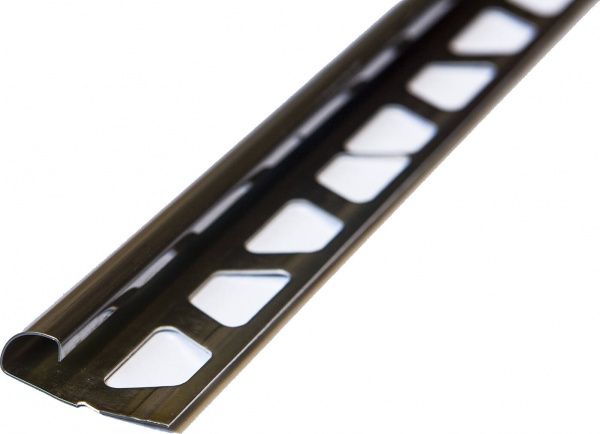 Профіль напівкруглий нержавіюча сталь 10 мм 2,7 м чорний глянець