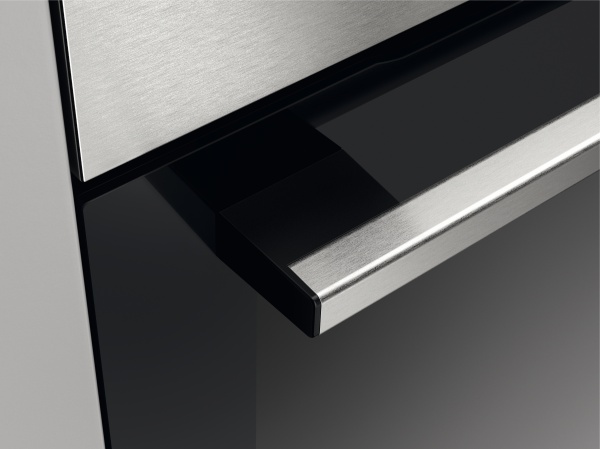 Духова шафа Zanussi OPZB4310XV