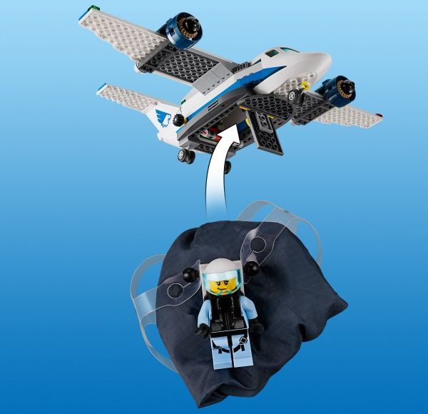 Конструктор LEGO City Воздушная полиция: авиабаза 60210