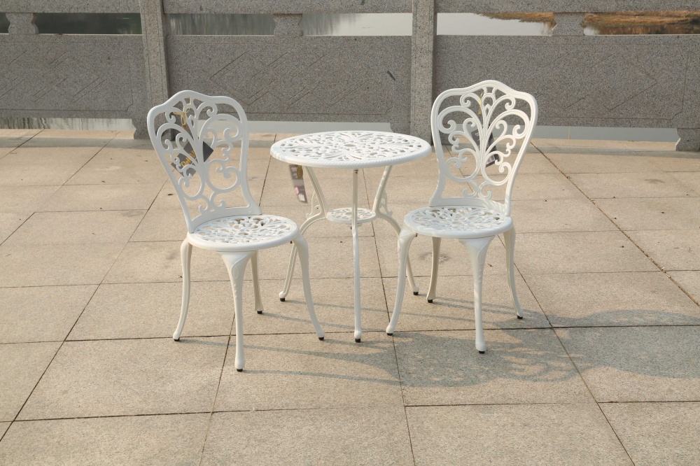 Комплект металлической мебели Bella Vita белый