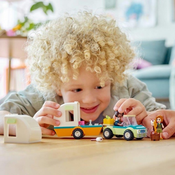 Конструктор LEGO Friends Відпустка на природі 41726