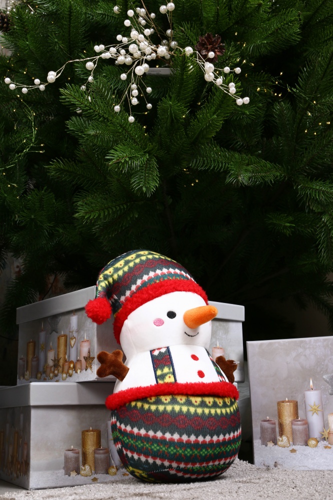 М'яка іграшка HW Різдвяна Сніговик 26 см біла DT251357-10.5