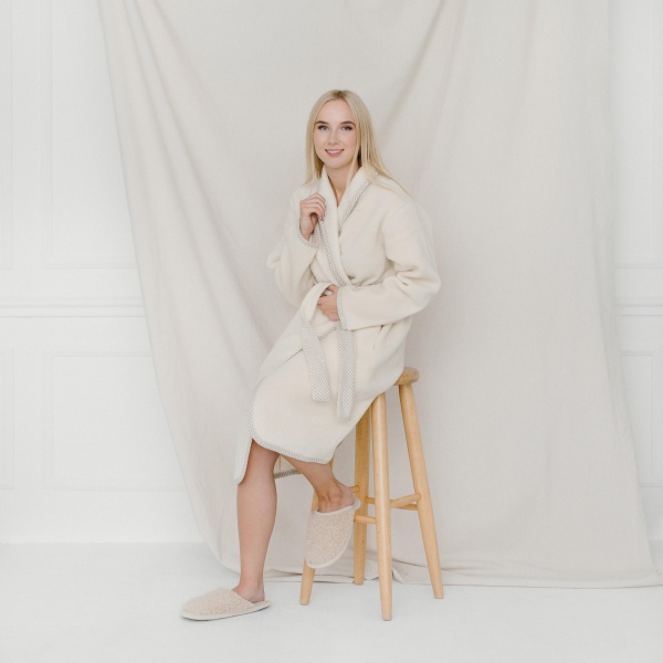 Халат женский Flokati Pearl р. XS/S экрю