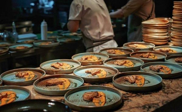 Тарелка обеденная 26 см CRL 26 DZ Coral Bonna