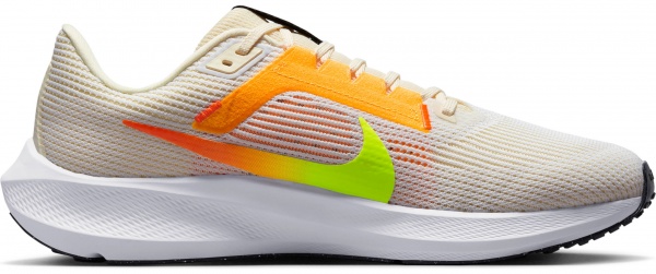 Кроссовки Nike AIR ZOOM PEGASUS 40 DV3853-101 р.46 бежевый