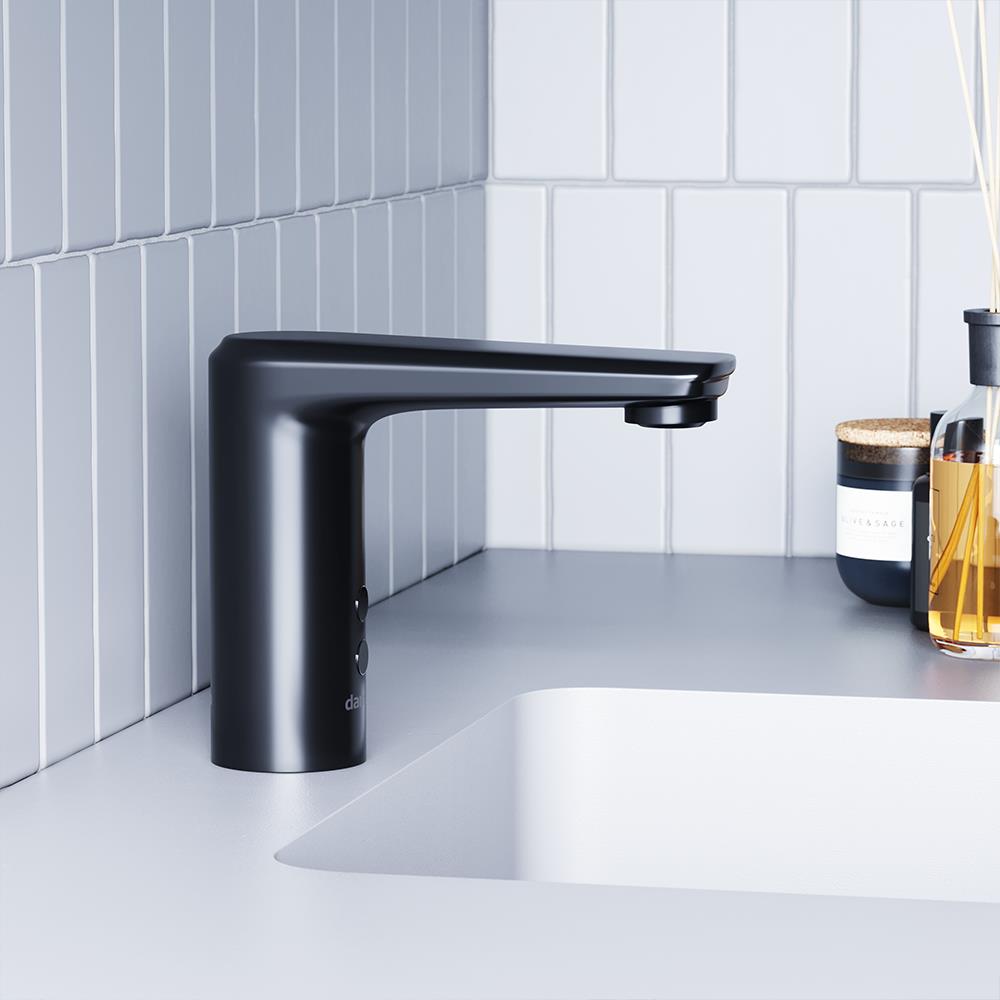 Смеситель для умывальника Damixa Jupiter 770290300 черный