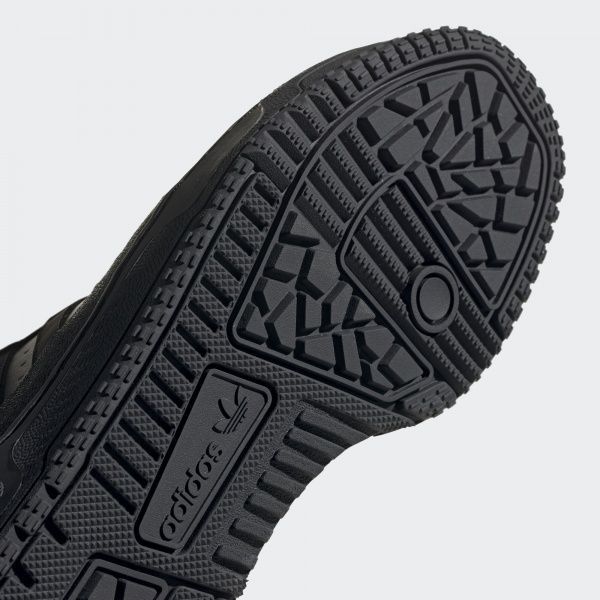 Черевики Adidas RIVALRY TR EE5528 р. 9 чорний