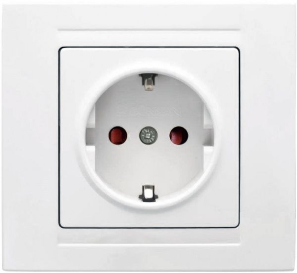 Розетка с заземлением Gunsan Moderna со шторками белый MD 29 11 116