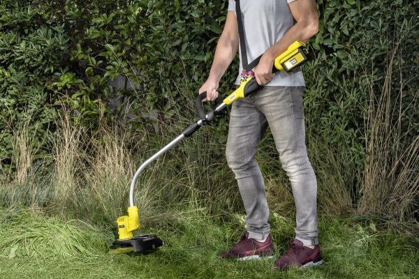 Тример Karcher 9.611-430.0