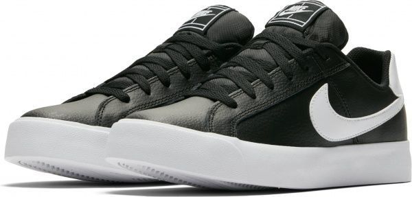 Кросівки Nike WMNS NIKE COURT ROYALE AC AO2810-001 р.US 7 чорний