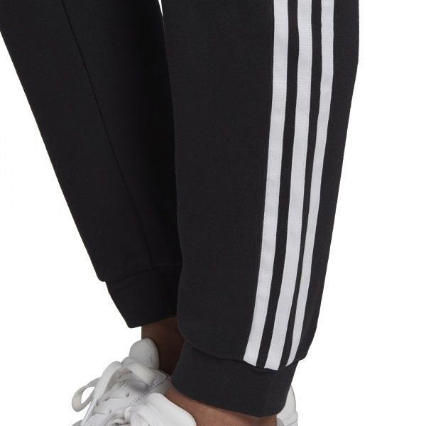 Брюки Adidas SLIM PANTS GD2255 р. 36 черный