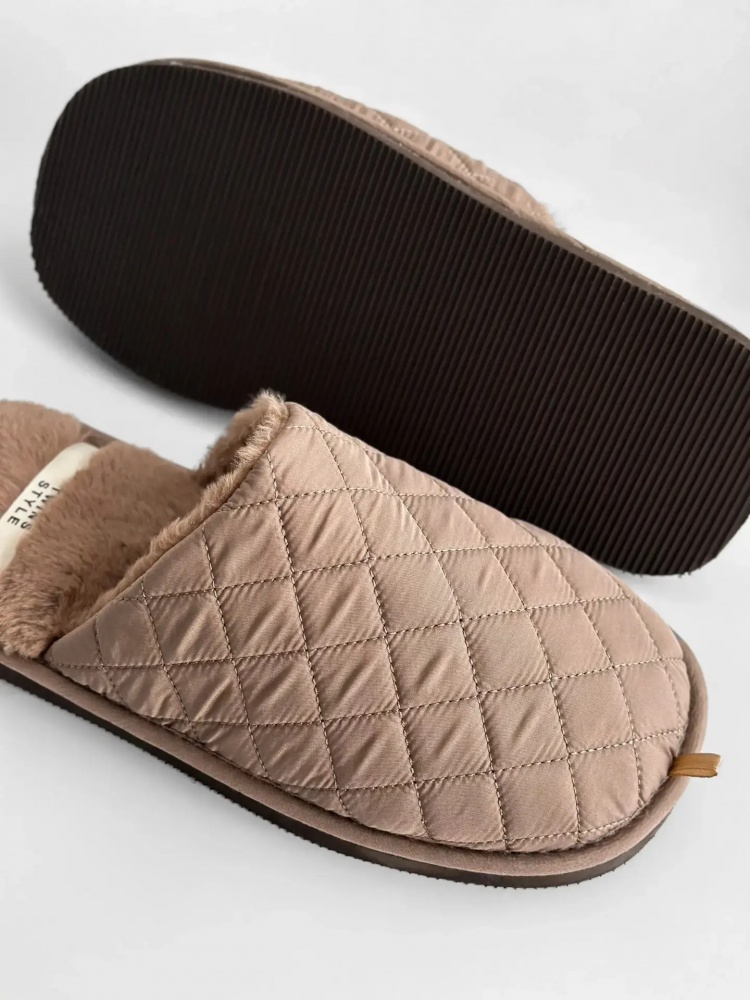 Тапки домашние Twins HS-LUX стеганные 15885 р.41/41 коричневый