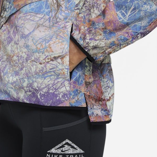Ветровка Nike W NK WINDRUNNER JKT TRAIL CZ9538-468 L разноцветный