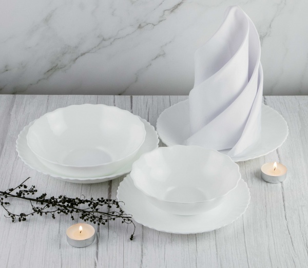 Тарелка десертная Blanco Wave 190 мм Vittora