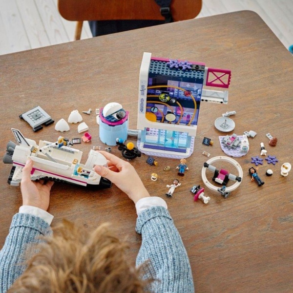 Конструктор LEGO Friends Космическая академия Оливии 41713