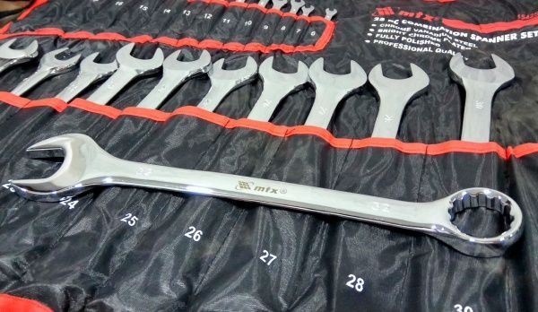 Набор ключей комбинированных MTX 6 - 32 мм, 25 шт., CrV, полированный хром, 154259