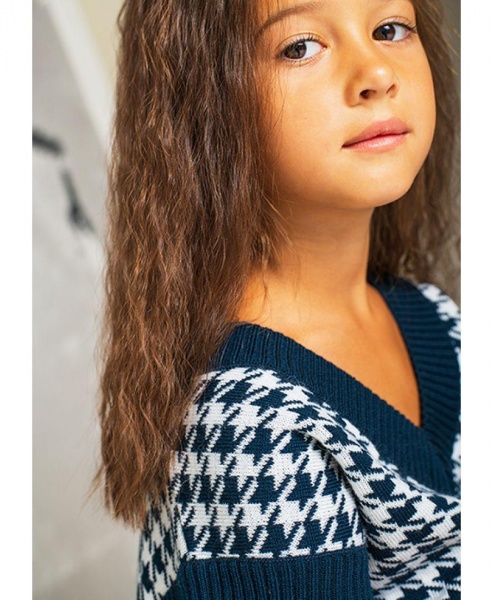 Жилет для девочки ART KNIT Лапки р.140146 темно-синий 