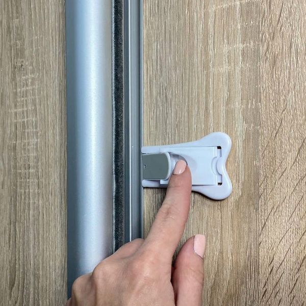 Замок-блокиратор MVM для шкафа-купе 2 шт. BS-19 WHITE