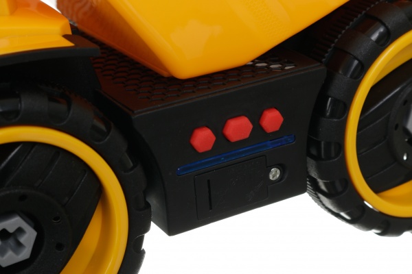 Конструктор MERX Limited вантажівка з шуруповертом 25х12х13.5 см MX0304523