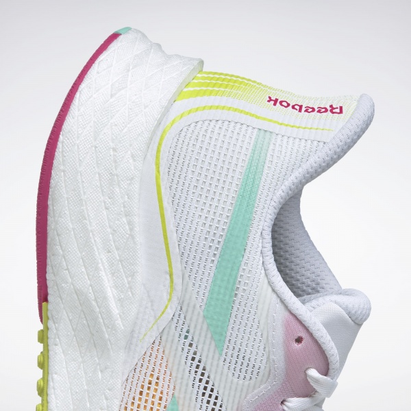 Кроссовки Reebok FLOATRIDE ENERGY 3.0 G55007 р.EUR 37 белый