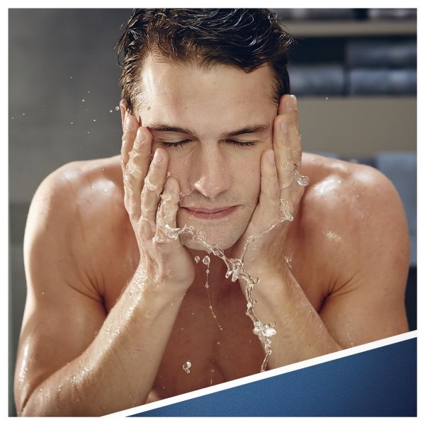 Пена для бритья Gillette Classic Sensitive 200 мл