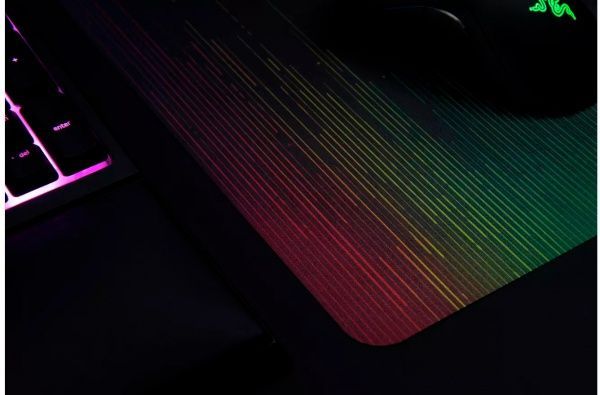 Ігрова поверхня Razer Sphex V2 mini (RZ02-01940200-R3M1) (61178) 