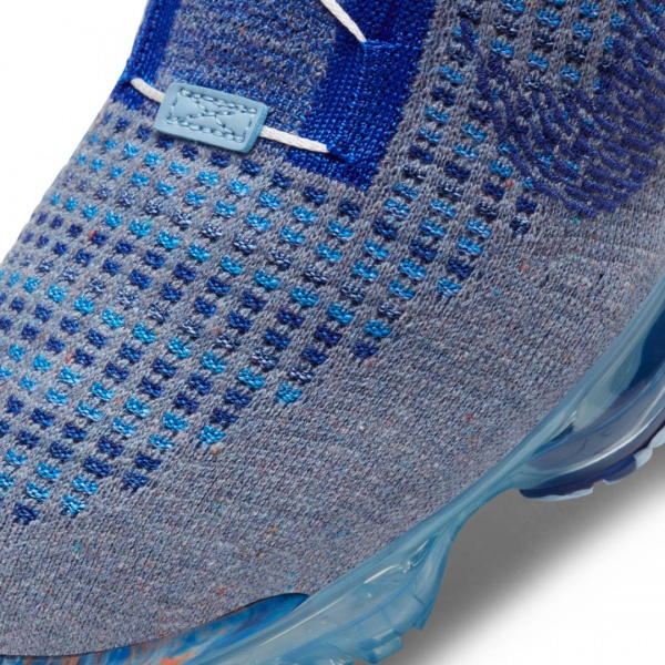 Кросівки Nike Air Vapormax 2020 FlyKnit CT1823-400 р.US 9 синій