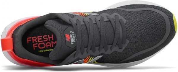 Кросівки New Balance MTMPOBR MTMPOBR р.US 12,5 чорний