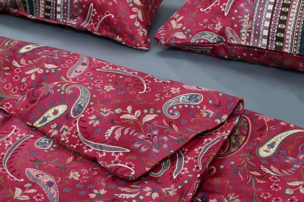 Комплект постільної білизни Burano R2 сімейний червоний Granfoulard