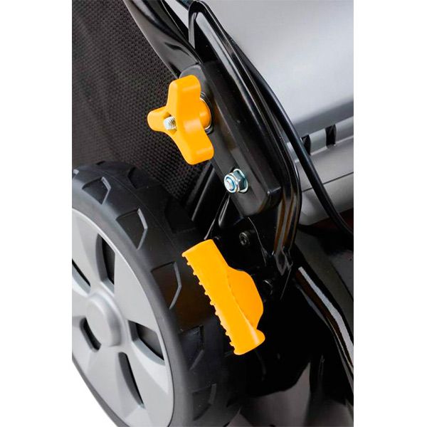 Газонокосарка бензинова Alpina® BL460B