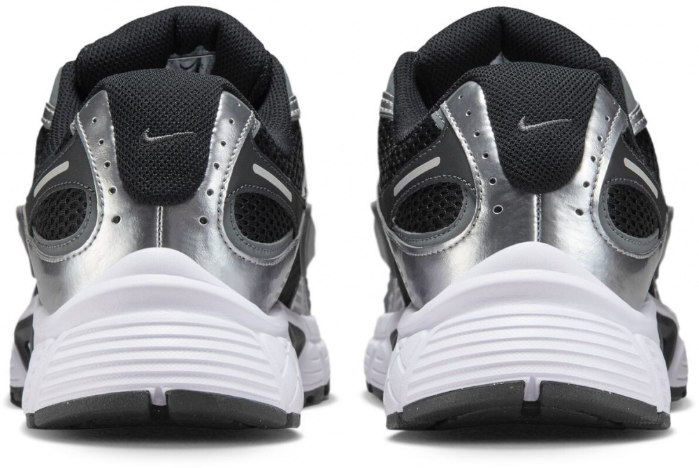 Кросівки Nike V5 RNR HJ5228-004 р.45,5