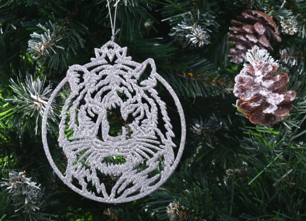 Подвеска Тигрик в кругу 2Д 12х12 см серебряный