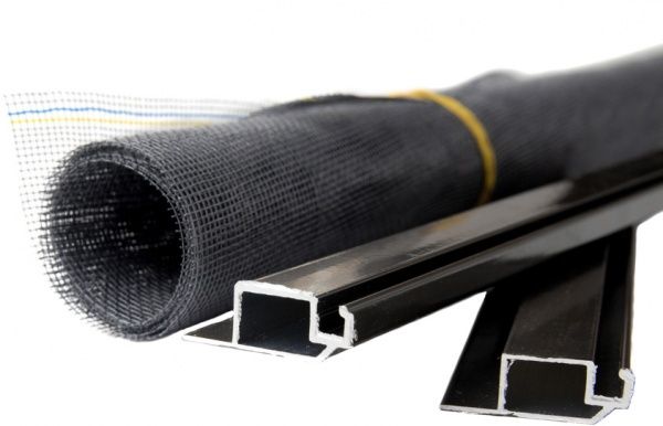 Сітка москітна на вікна / на балкон вставна Vektor макс. р-р до 750х1500 мм коричневий