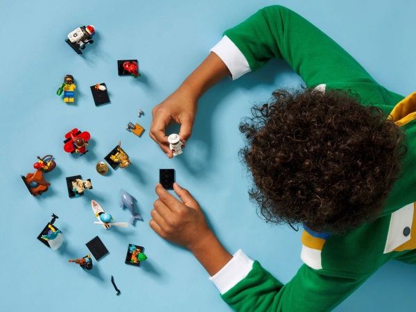 Конструктор LEGO Minifigures Series 21 71029